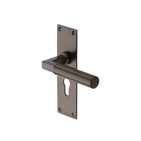 Bauhaus Lever Handle on Low Profile Backplate