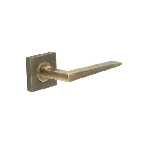 Mayfair Lever Handle on Rose