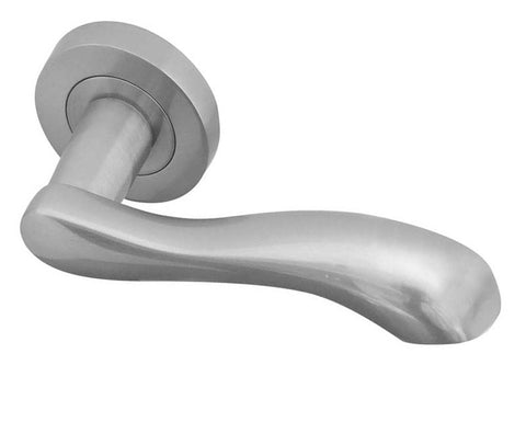 Gamma Lever Handle on Rose