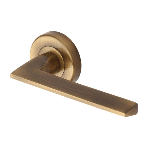 Pyramid Lever Handle on Round Rose