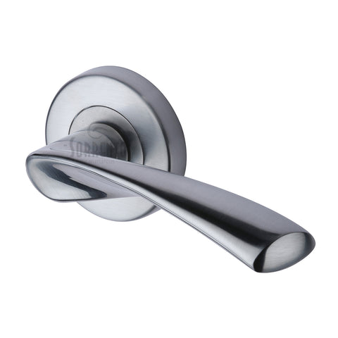 Treviso Lever Handle on Round Rose