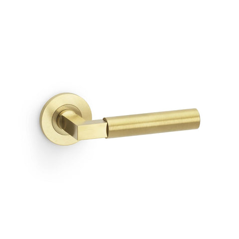 Alexander & Wilks Hurricane Plain Lever on Round Rose