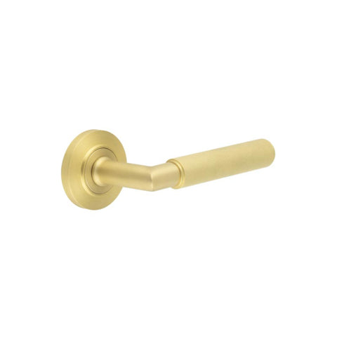 Piccadilly Lever Handle on Rose