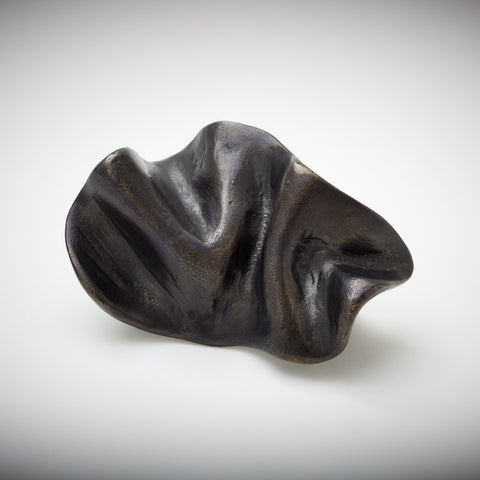 Pinch Series Sculptural Oval Handle