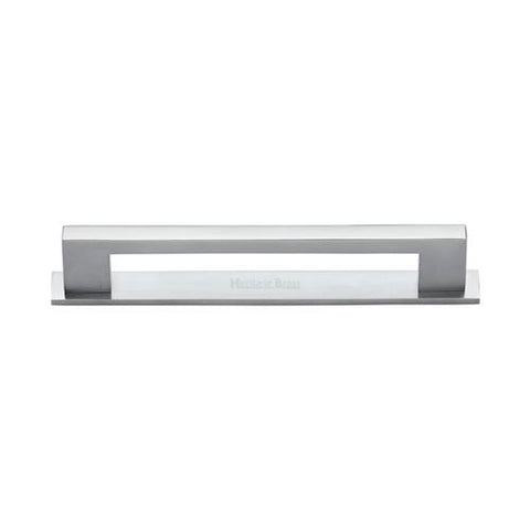 Metro Cabinet Pull Handle with Plate