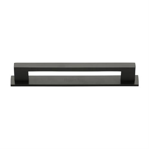 Metro Cabinet Pull Handle with Plate